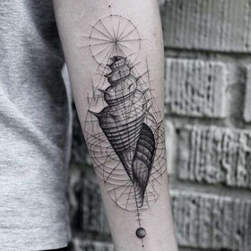 Tatuagens de abstração minimalista de Balazs Bercsenyi